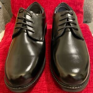 Classic Black Men's Dress Shoes